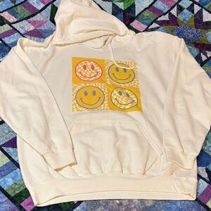 Gildan White Heavy Blend Hoodie